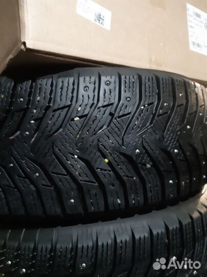 Marshal WinterCraft Ice WI31 215/55 R16 82H