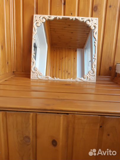 Зеркало настенное