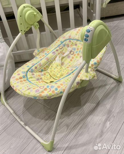 Кроватка с маятником пеленальная доска кокон мобил