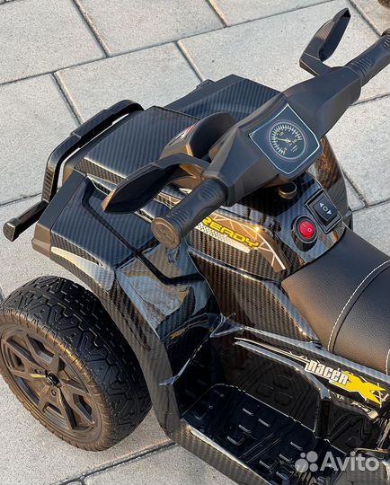Детский квадроцикл на аккумуляторе