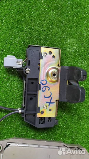 Замок багажника Volvo Xc90