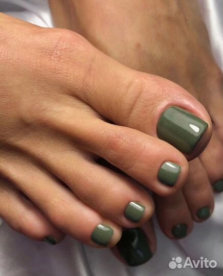 Мастер маникюра и педикюра