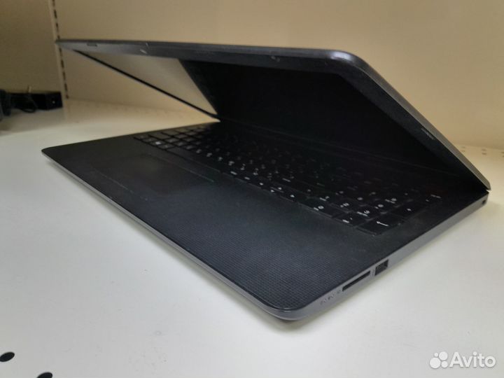Ноутбук HP / AMD A12 /4Gb DDR4 / Radeon до 8Gb+SSD