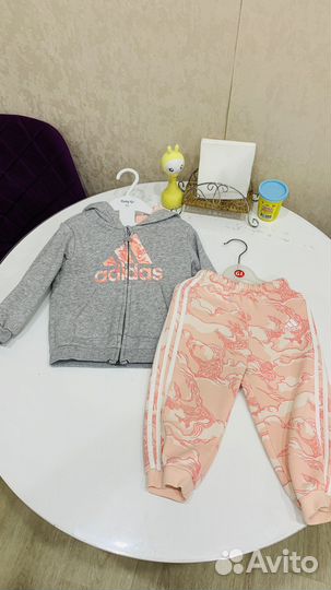 Спортивный костюм adidas для девочек