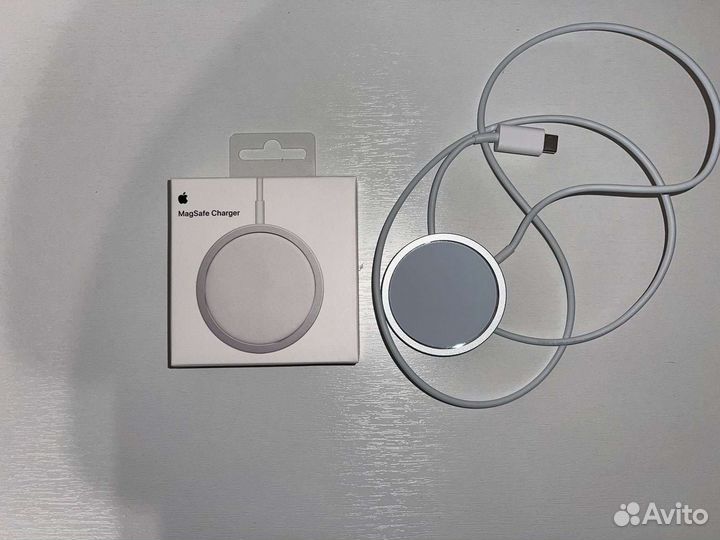 Беспроводное зарядное устройство Magsafe(premium)