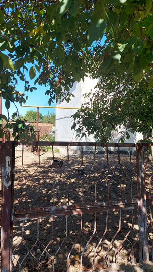 2-к. квартира, 42 м², 1/2 эт.