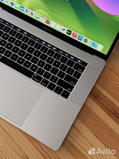 Наимощнейший и самый новый MacBook Pro 15 i9 32GB