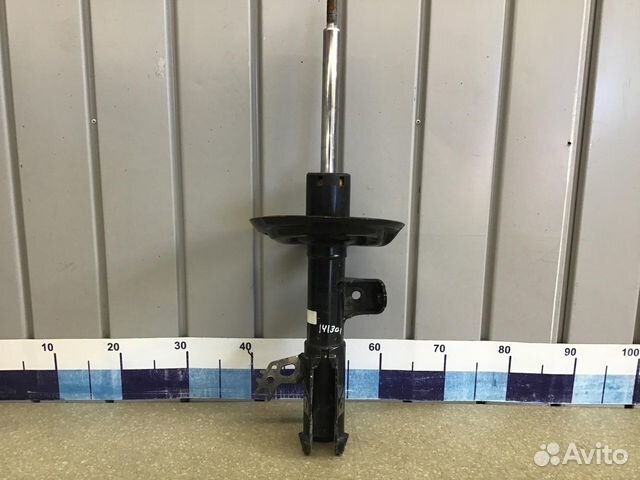 Амортизатор передний левый Toyota Camry V70 2017
