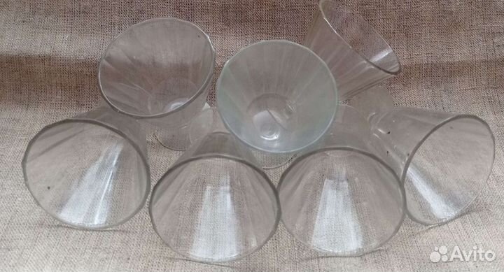 Лафитник - гранёная рюмка на ножке В наличии 8 шт