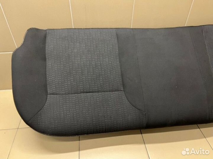 Сиденье заднее Nissan Terrano 45Т.км 1.6 H4M 2017