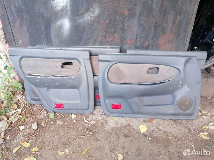 Обшивка дверей салона