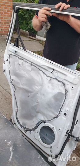 Дверь левая задняя Чери Тиго 8