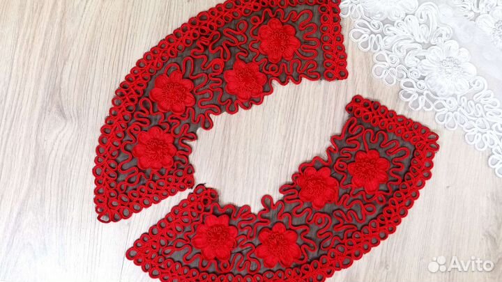 Кружевной воротник