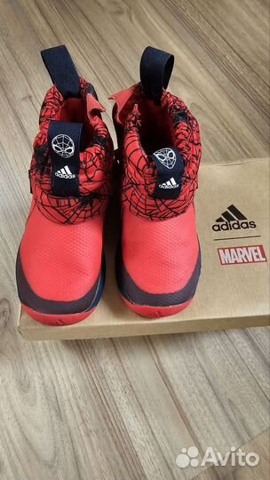 Ботинки adidas 26