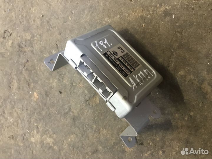 Блок управления АКПП Nissan Maxima A33