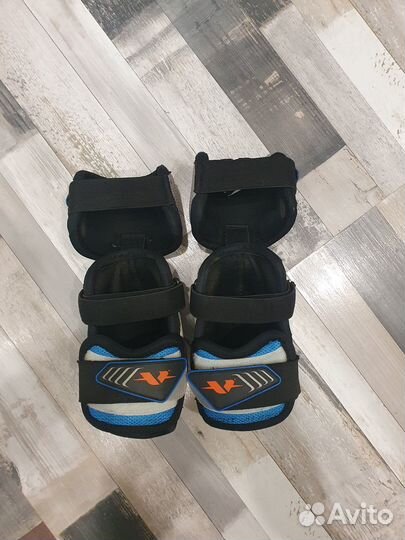 Налокотники хоккейные ccm jr m