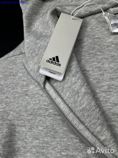 Спортивный костюм Adidas