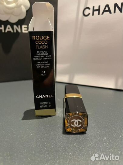 Chanel помада 54 boy