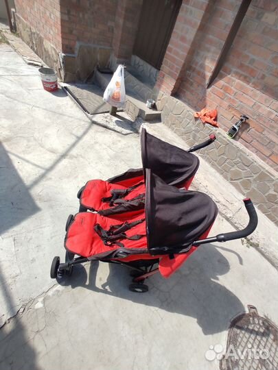 Прогулочная коляска для двойни chicco