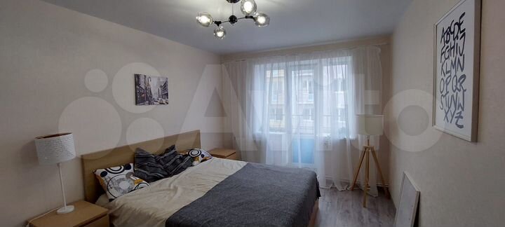 2-к. квартира, 57,4 м², 1/3 эт.