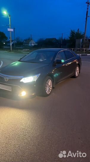 Toyota Camry 2.5 AT, 2015, 200 000 км