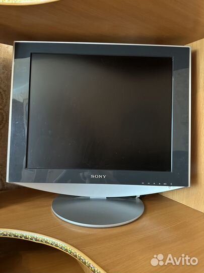 Монитор Sony SDM-HS93, 1280x1024, 75 Гц, MVA 19