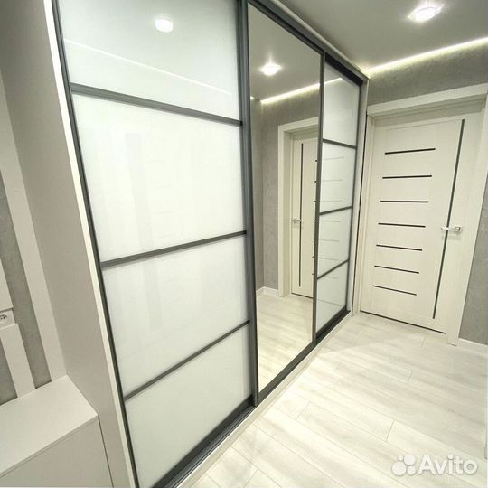 Шкаф купе стиль IKEA