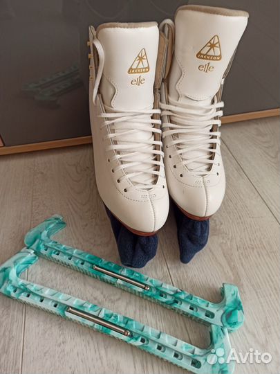Фигурные коньки jackson elle