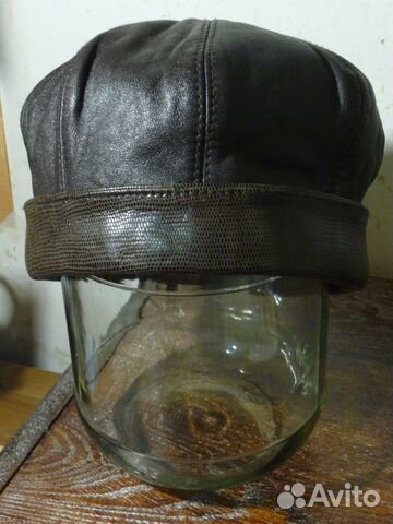 Шапка кожаная