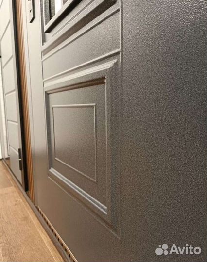 Дверь входная металлическая с терморазрывом