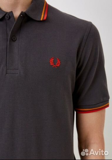 Поло Fred Perry