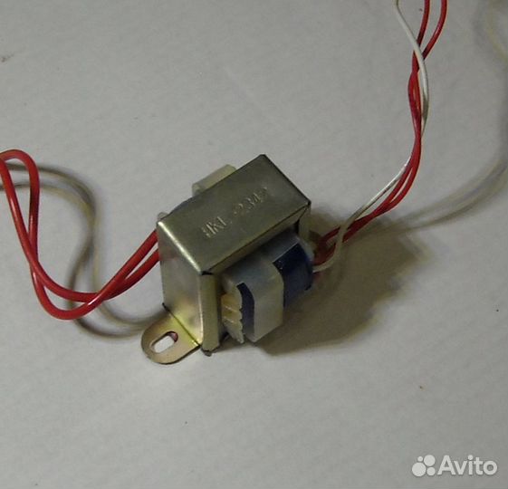 Трансформатор 220В / 12В (2 x 6В) 300mA.500mA