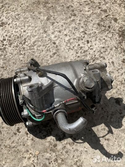 Компрессор кондиционера Honda Accord 8 2.4 2007