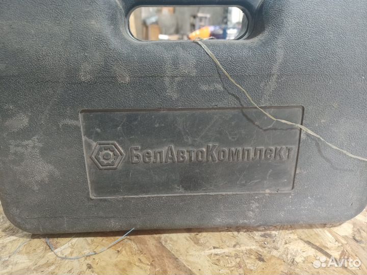 Для откручивания колес грузовых автомобилей