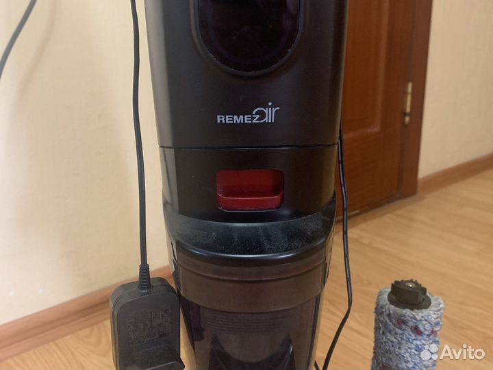 Моющий пылесос remezair AquaStream PRO