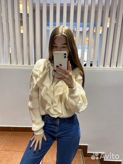 Свитер женский