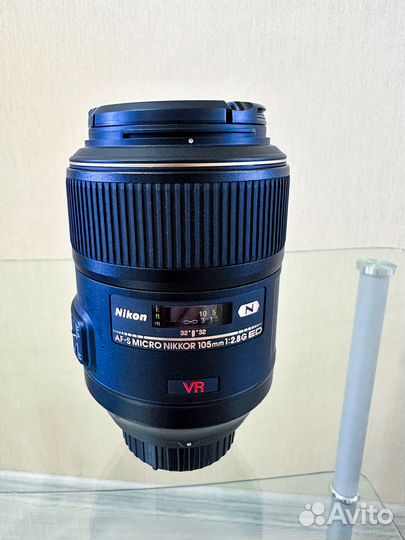 Обьектив Nikon 105mm f/2.8G IF-ED AF-S VR Micro F