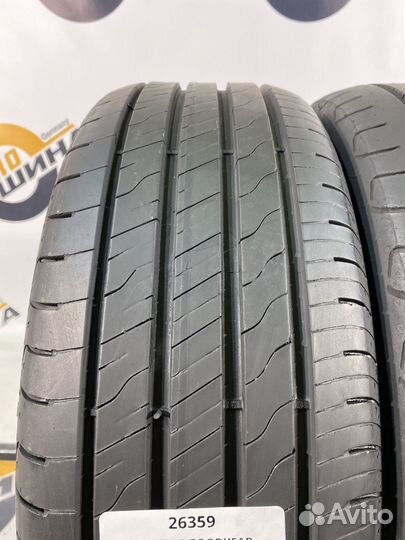 Goodyear EfficientGrip Performance 2 215/55 R17 84V