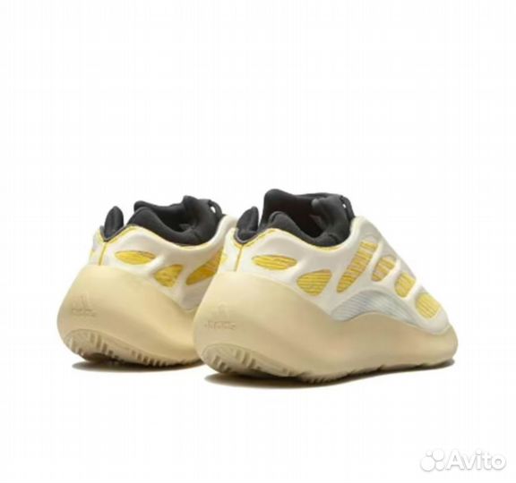 Adidas Yeezy Boost 700 V3 