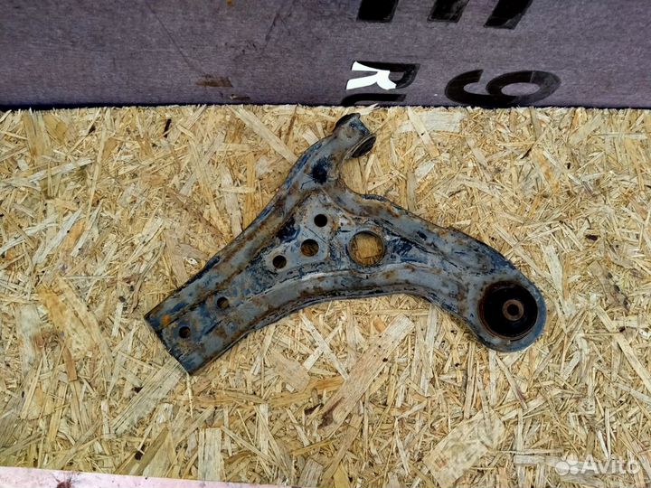 Рычаг передний правый Chevrolet Aveo T250