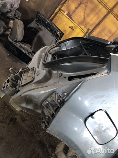 Задняя панель renault sandero 1