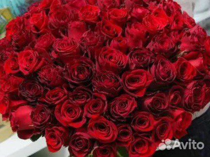 Букет красных роз