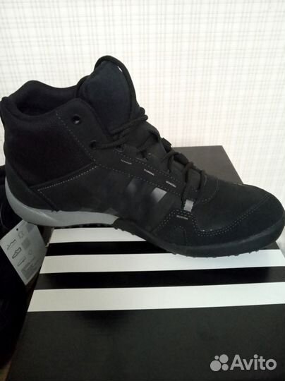 Кроссовки мужские Adidas Daroga Mid Lea