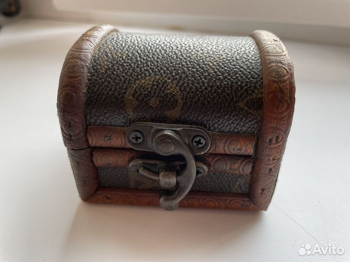 Шкатулка Louis vuitton