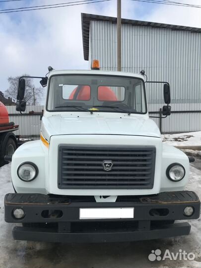 Откачка Гатчина, Гатчинский район. Ассенизатор