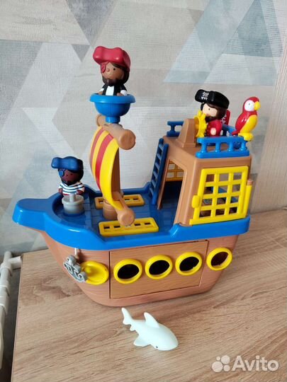 Пиратский Корабль