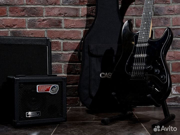 Электрогитара + Комбик + Аксессуары (Комплект)