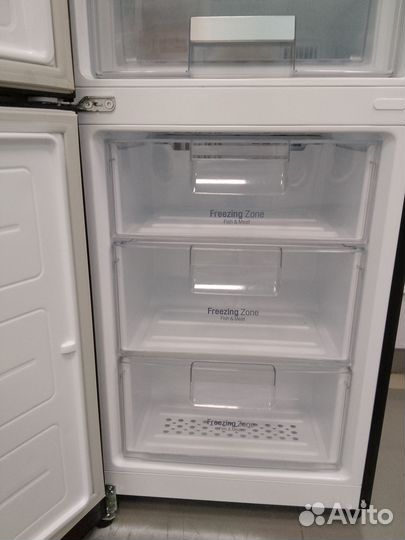 Холодильник LG в идеальном состоянии Гарантия