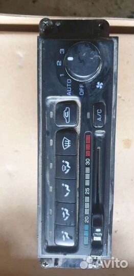Блок управления отопителем Subaru impreza gf