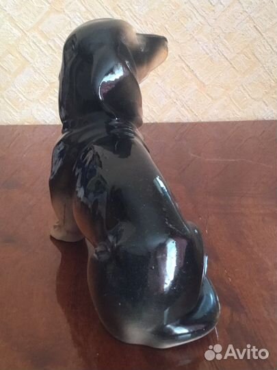 Фарфоровая статуэтка 